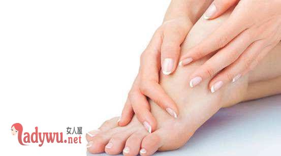 女人夏天脚凉怎么调理