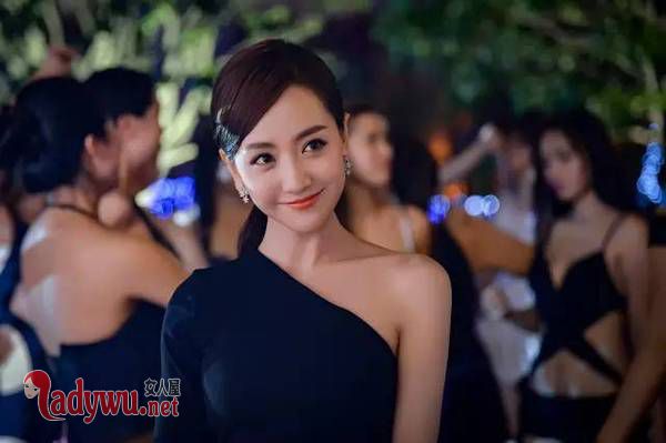 杨蓉为什么红不起来