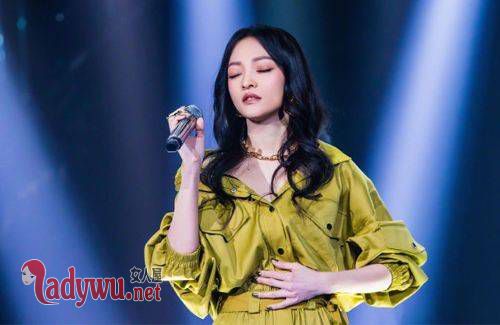 邓伦和张韶涵什么关系