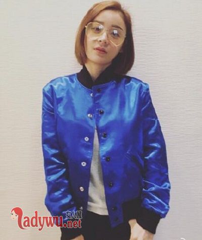 袁姗姗同款棒球服什么牌子的