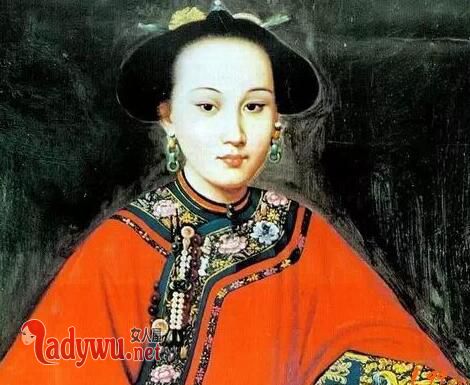 顺嫔和容妃是一个人吗