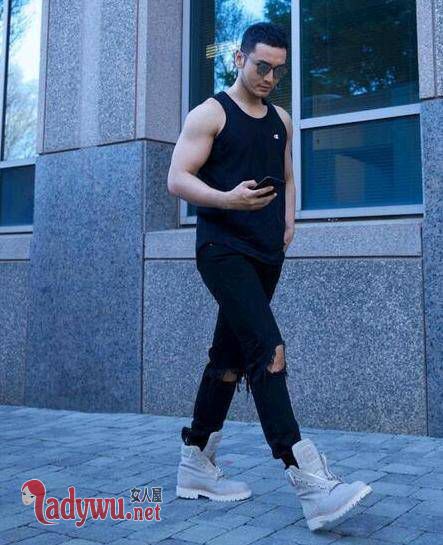 黄晓明股票操控