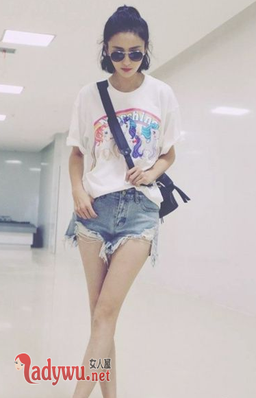 夏季减龄校园风穿搭