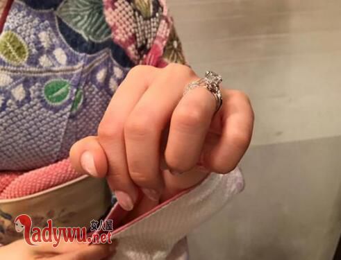 幸福三重奏福原爱婚戒品牌介绍