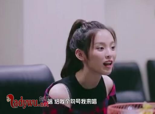 明日之子杨超越田燚唱的什么歌