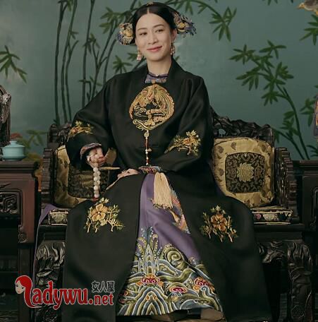 娴妃灭一个人剪一盏灯