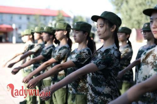 女生军训减肥计划