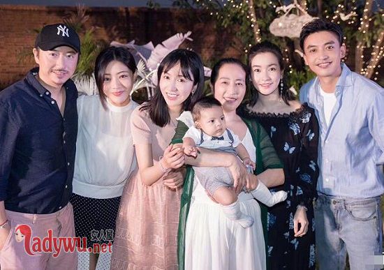 李佳航儿子百日宴