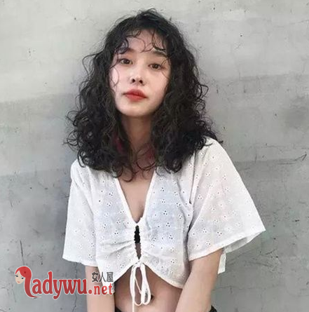 秋天剪什么发型好看