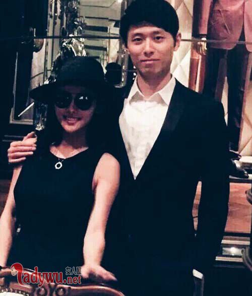 买超为什么喜欢张嘉倪