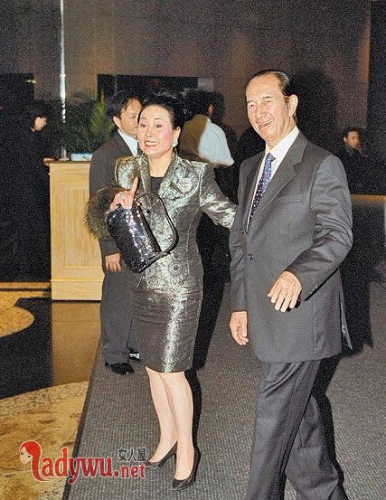 何鸿燊为什么那么有钱