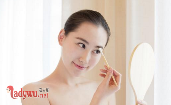 如何选择眉型