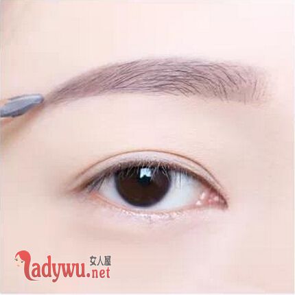 如何选择眉型