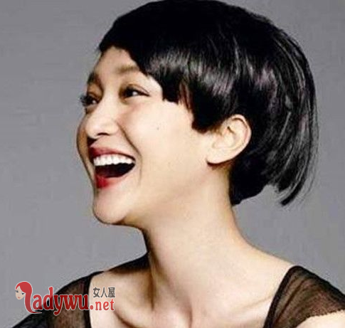 精灵短发适合什么人