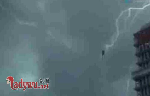 上海闹市仙人渡劫真相