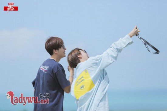 我家那小子燃燃是请来的演员吗
