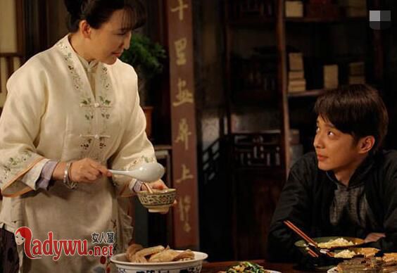 娘道时少卿是好是坏