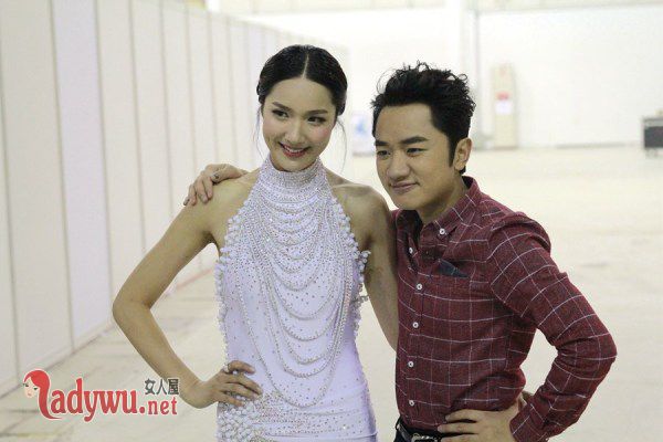 李亚男什么时候怀孕的