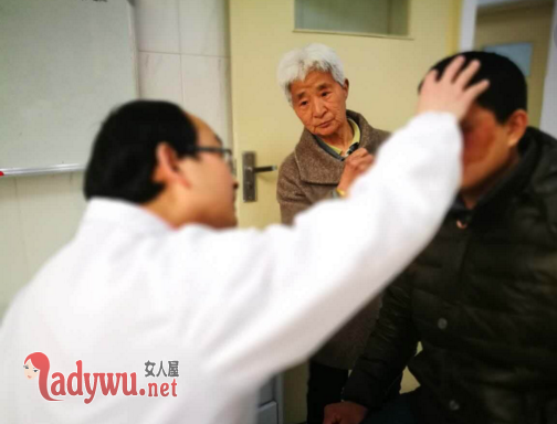 武汉小伙成功换脸