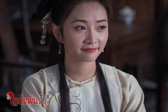 纳兰容若有几个妻子