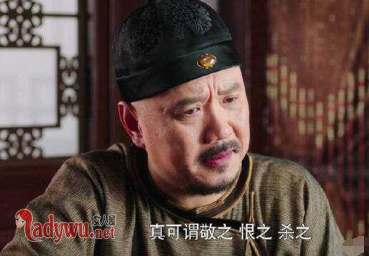 明珠和索额图谁的官大