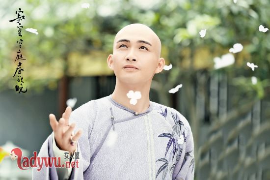 纳兰容若的妻子是谁