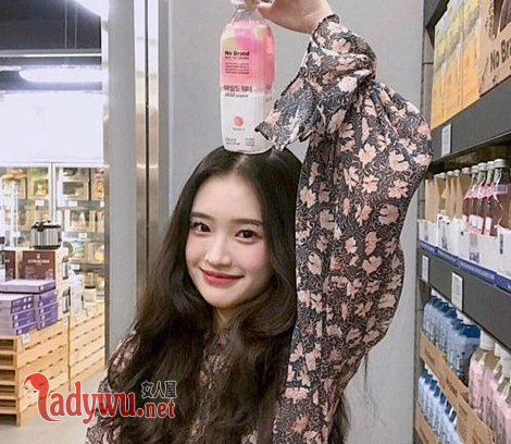 值得尝试的长发烫染