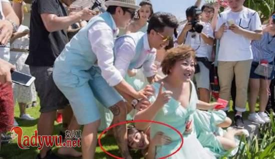 包贝尔和包文婧结婚怎么了