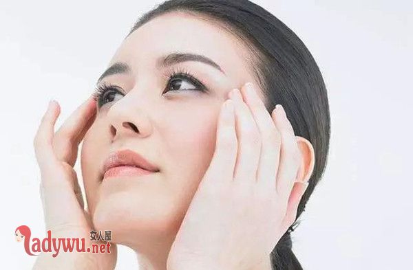 精华可以叠加使用吗