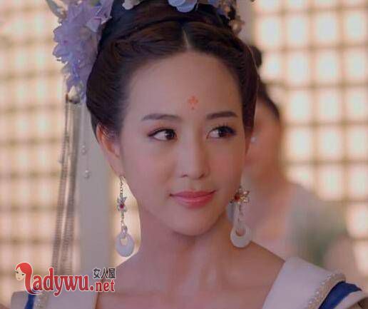 张钧甯林哲乐什么关系