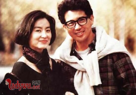 林青霞为什么嫁给邢李原