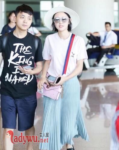 张若昀唐艺昕的经纪人同一个人吗