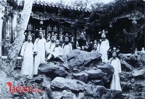 溥仪说永和宫闹鬼真相