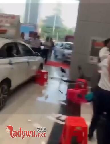拍视频麻将牌买车