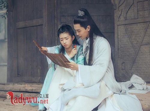 等到烟暖雨收易落的孩子生下来了吗