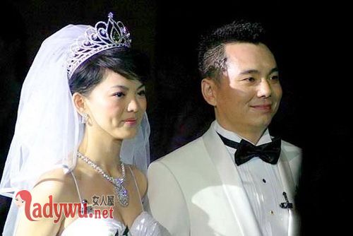 李湘王岳伦怎么认识的