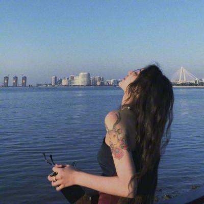男人喜欢女人在床上怎么夸他