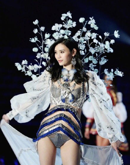 奚梦瑶为什么可以免试