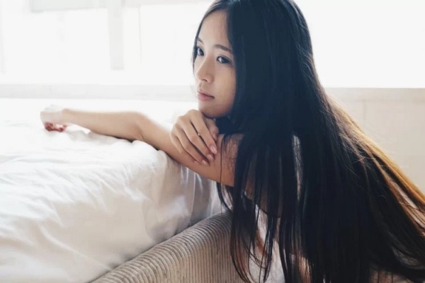 属鸡男喜欢女孩主动吗