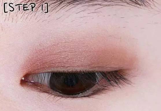 眉粉和眼影有什么区别