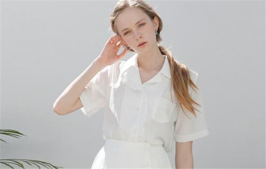 分手后女人还爱你吗