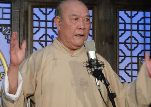 尹笑声去世