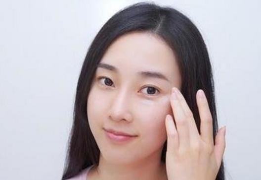 眼霜需要天天用吗