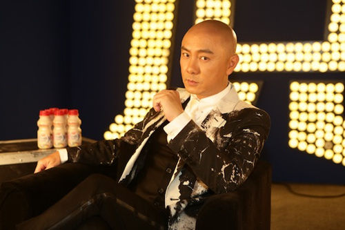 张卫健为什么光头