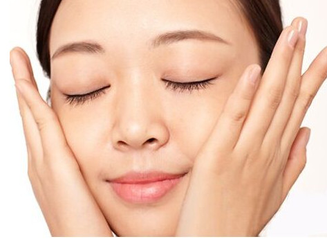 如何改善皮肤暗黄