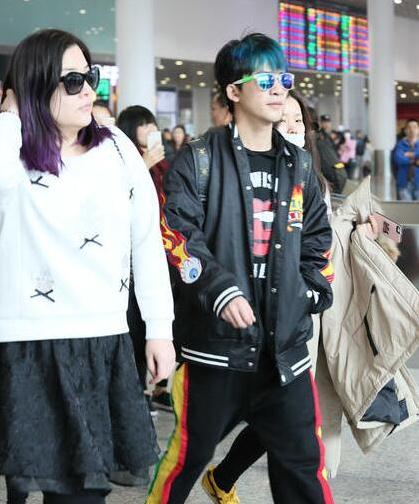 大张伟承认结婚