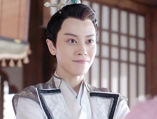 小女花不弃莫若菲是男是女