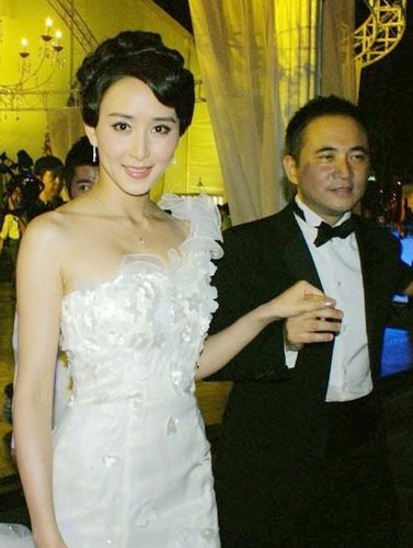 胡静曝光豪门生活