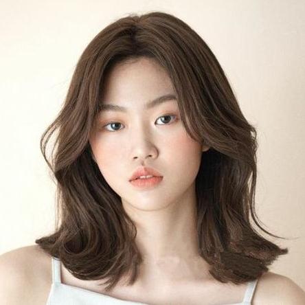 适合中国女生的烫发造型