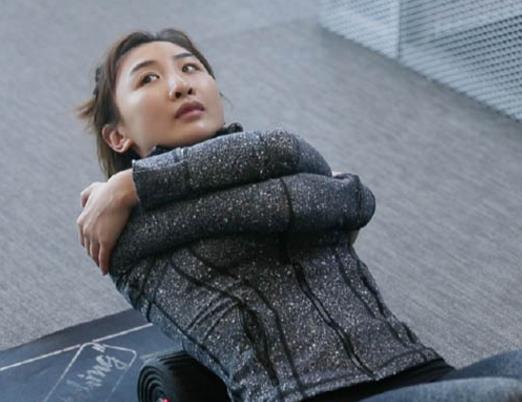 我家那闺女何雯娜退出